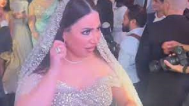 بالفيديو :عليا الطلاق ابوظ الجوازه غضب الفنانه بوسى اثناء حفل زفافها