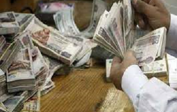 صرف مرتبات شهر مايو تبدأ اليوم الاثنين 23-5-2022. تعرف على جدول المرتبات كاملًا