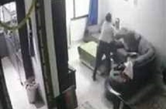 ربة منزل تستعين بـ7 بلطجية للاعتداء على زوجها في مدينة نصر