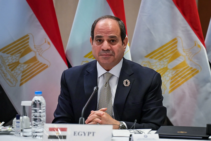 السيسي يُبرز دور السعودية والإمارات والكويت بدعم الاقتصاد المصري