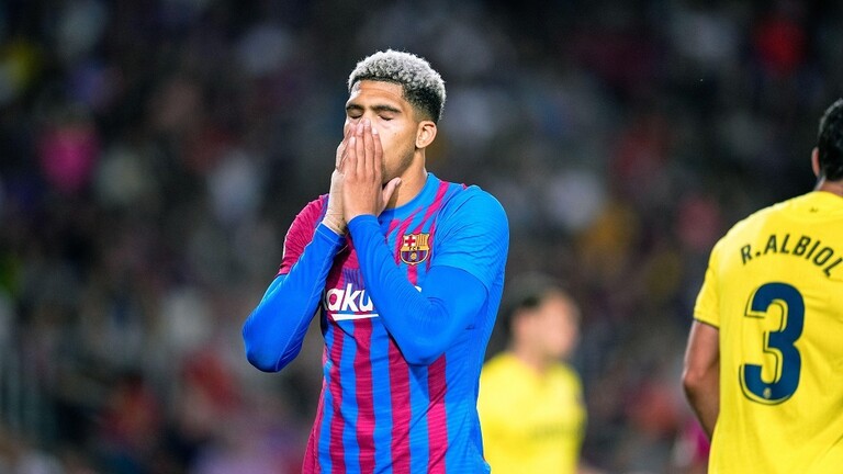 حلم مونديال قطر يتحطم.. مدافع برشلونة أراوخو يتخذ قرارا صعبا