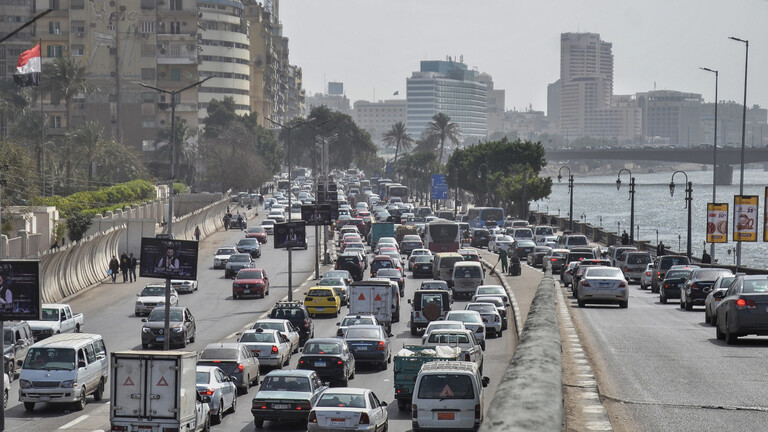تفاصيل إعفاء المصريين العاملين بالخارج من رسوم جمارك السيارات