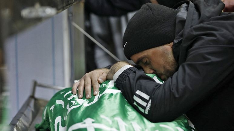 مقتل لاعب كرة قدم فلسطيني خلال اشتباكات ليلية مع الجيش الاسرائيلي في نابلس