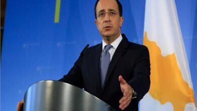 رسمياً: وزير خارجية قبرص السابق رئيساً للبلاد بفارق 2% عن منافسه