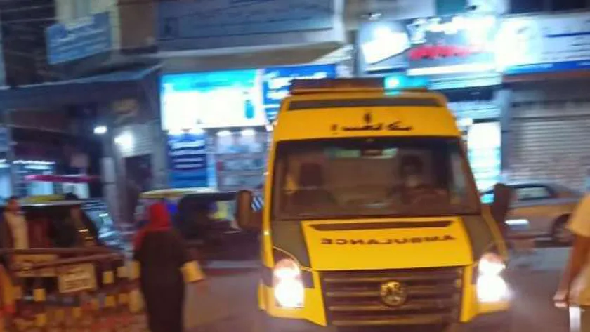 مصرع ربة منزل وإصابة نجلها سقطا من الطابق الخامس بالبحيرة