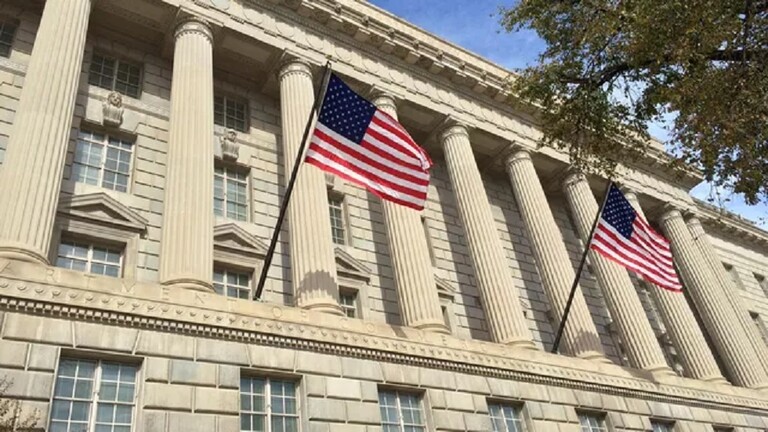 وزارة التجارة الأميركية تفرض قيودا على 37 شركة بما فيها روسية وصينية