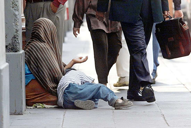 المليونيرة المتسولة تكشف 3 حيل جديدة للنصب بعد ضبطها بالقاهرة الجديدة