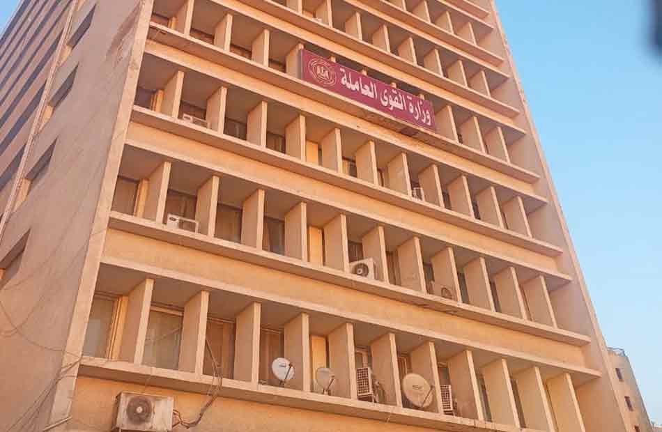 القوى العاملة تعلن عن 3116 فرصة عمل جديده في 11 محافظة
