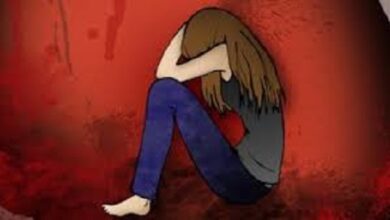 فتاة السويس: حبيبي استدرجني وعمل عليا حفلة مع أصحابه