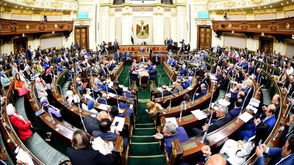 10% رسوم على الفاتورة الجمركية لـ 14 سلعة ومنتج منها الجمبرى والشوكلاته