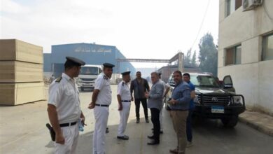 الحماية المدنية تتدخل اثر نشوب حريق بأرض مصنع أخشاب في سوهاج