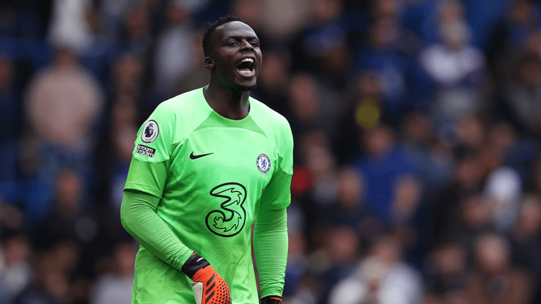 رسميا الأهلي السعودي يضم ميندي من تشيلسي