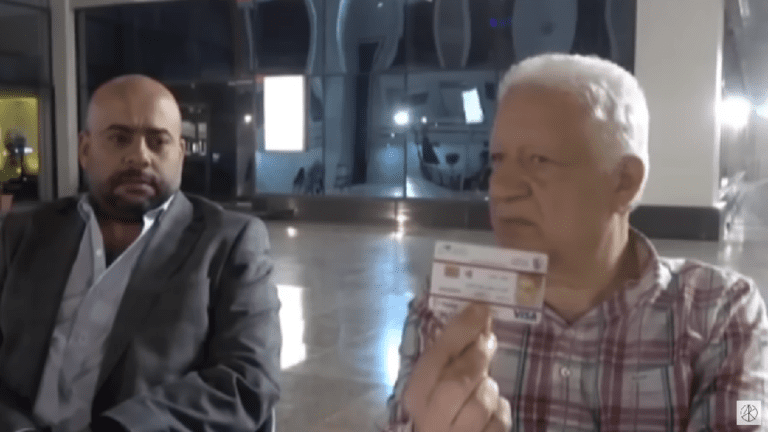 مرتضى منصور يفتح النار على إمام عاشور