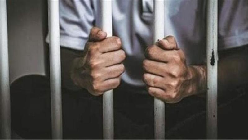 شرع في قتل زوجته بسوهاج فحبسته النيابه العامه على ذمه التحقيقات