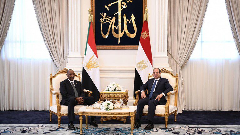 البرهان يتهم الدعم السريع من مصر بارتكاب جرائم حرب