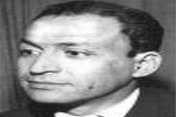 محمود ديـاب: ساهم في صنع التراث المسرحي المصري والعربي