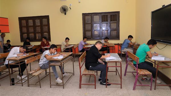 بدء امتحانات الدور الثاني للثانوية العامة 2023