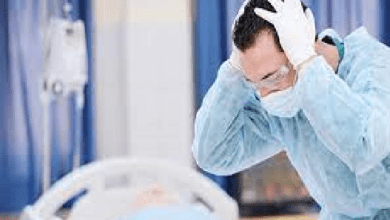الإهمال الطبي مستمر وأروح الموطنين هي الثمن . تعرف على العقوبه