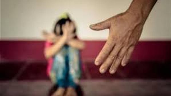 اعترافات صادمة لأب أقام حفلة تعذيب لصغيرته بالطالبية