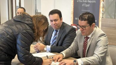 استمرار توافد المواطنين للتصويت في انتخابات الرئاسة بسفارة مصر في كندا