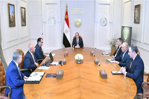 اجتماع الرئيس السيسي مع رئيس الخطوط الملاحية الفرنسية يتصدر اهتمامات الصحف