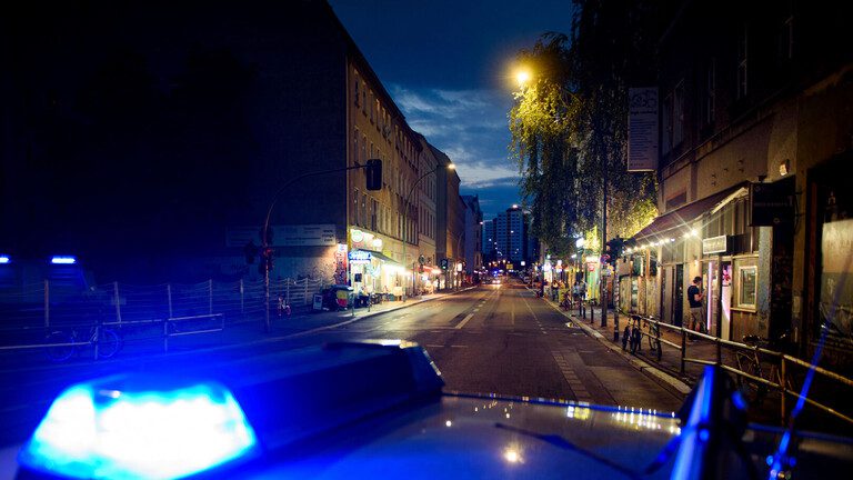 السلطات الأمريكية تعلن إصابة إمام مسجد بالرصاص بالقرب من نيويورك