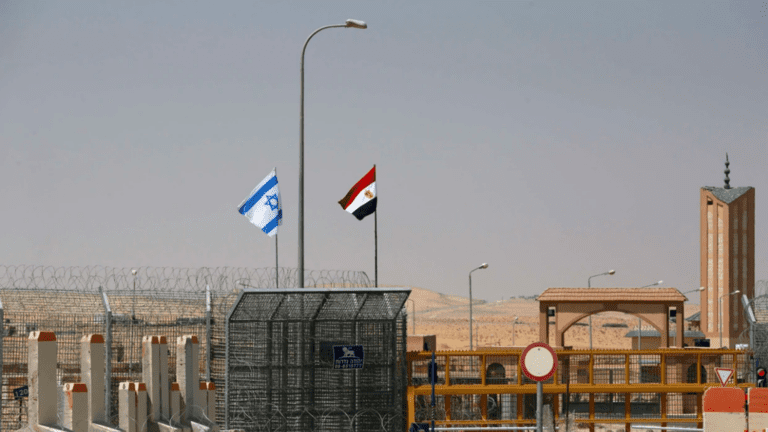 معركة مصر مستمرة ضد إسرائيل: مطالبات في القاهرة بمحاكمة الحكومة الإسرائيلية